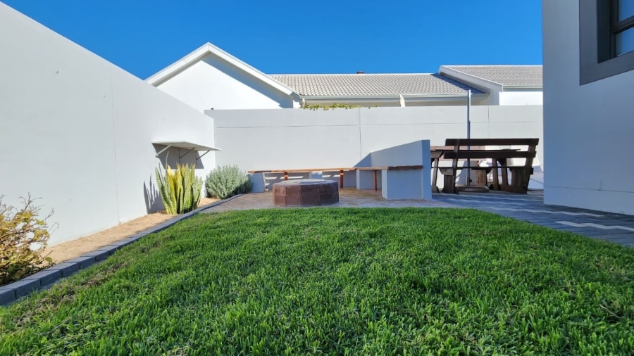 4 Bedroom Property for Sale in Country Club Western Cape